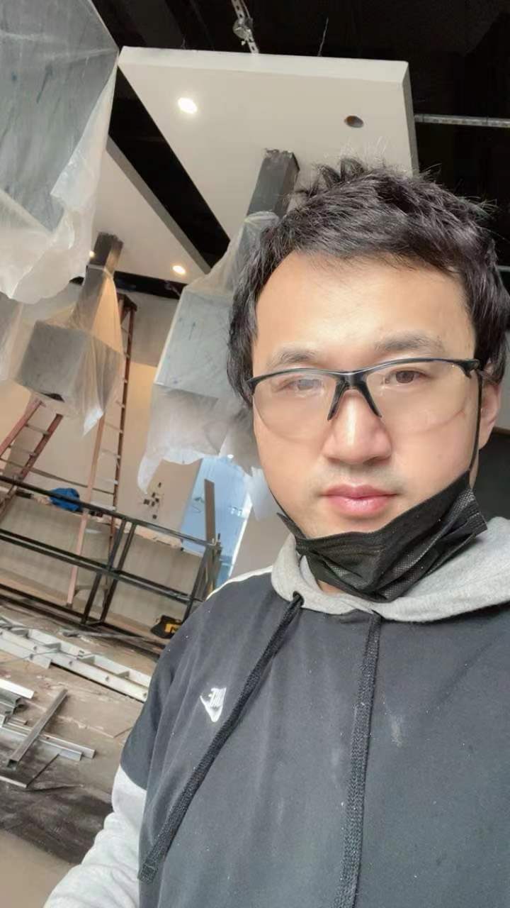 大名李春峰,焊工李君技校生在加拿大做高级蓝领.年入百万很开心