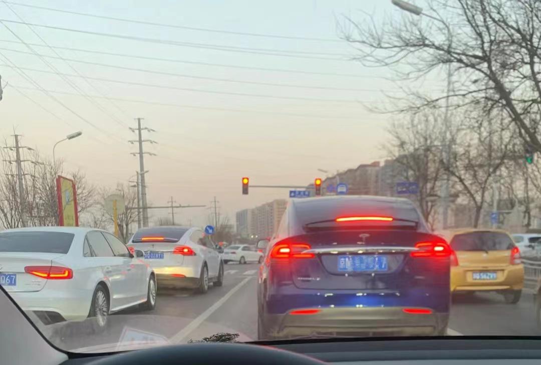 销量就是最好的证据.新能源正快速抢夺二线豪华车市场
