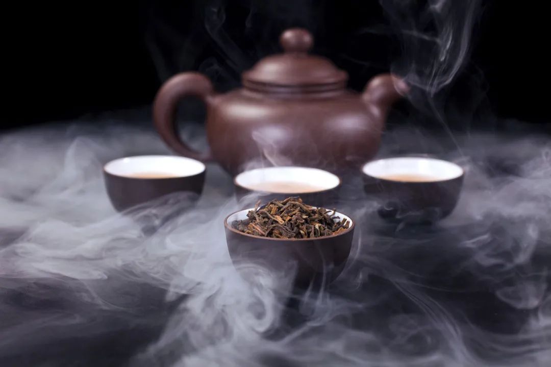 你知道什么是茶多酚吗?还有茶叶怎么泡才好喝?激发它的味道